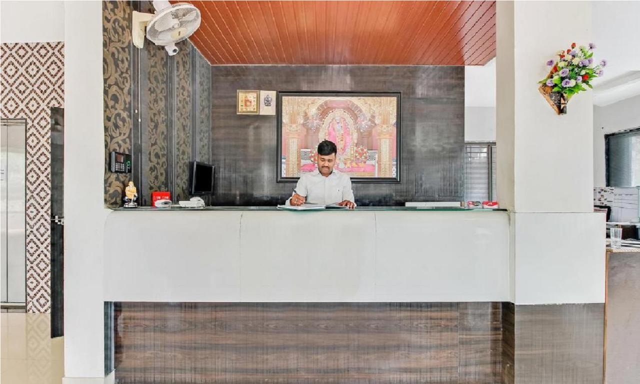 Hotel Wayfare シルディ エクステリア 写真